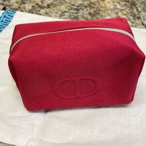 DIOR BEAUTY Pouch